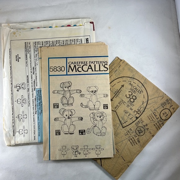 McCalls 5830 UNCUT Monkey Koala Bear Raccoon Honey Bear Sewing Pattern - Picture 4 of 4